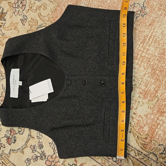 Equipment Femme Charlie Charcoal Heather Gray Cropped Wool Vest Size 10 - Picture 11 of 11